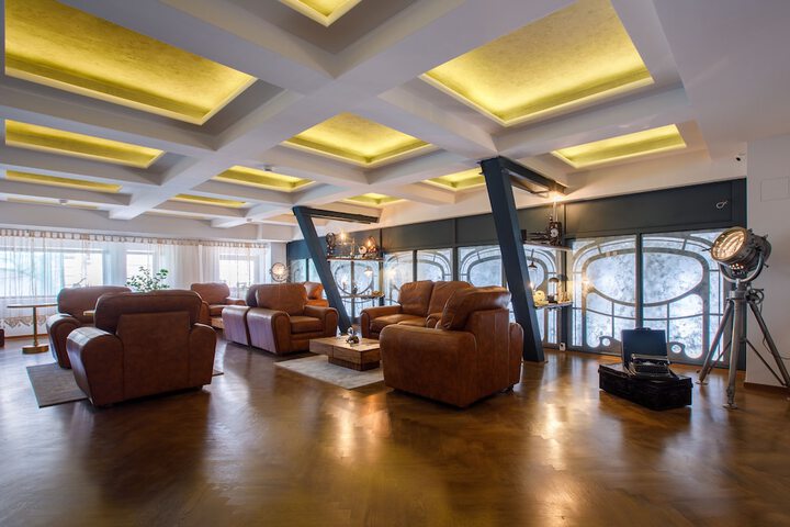 Hotel Interior 8 of 108
