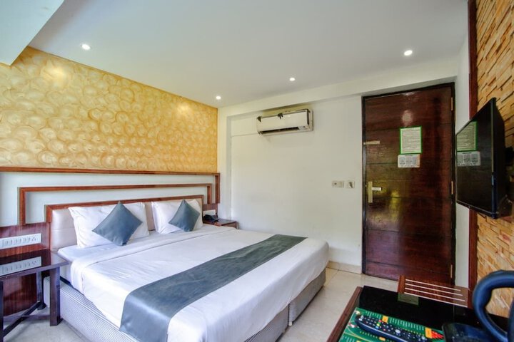 Room 36 of 66