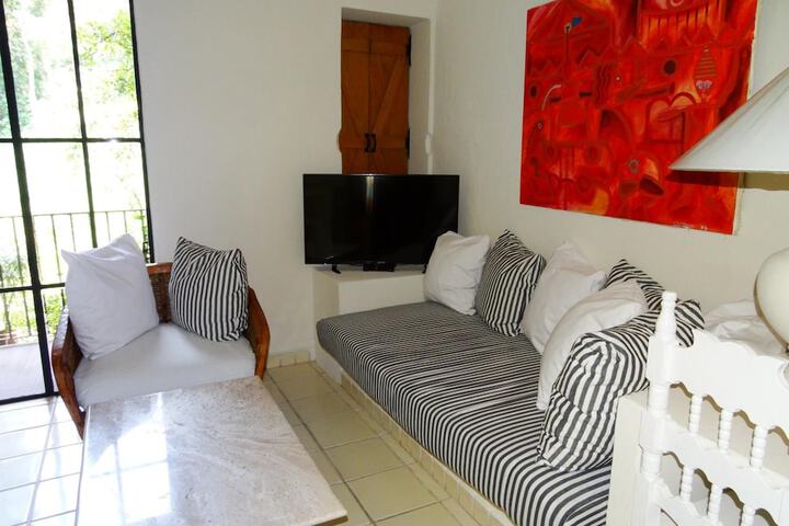 Room 25 of 64