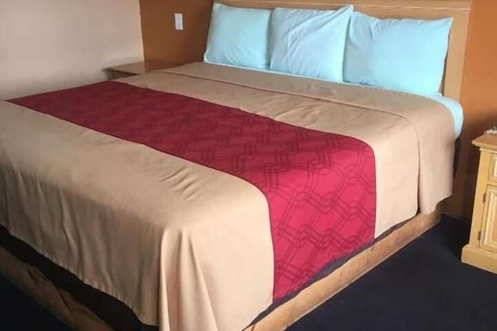 Room 18 of 20