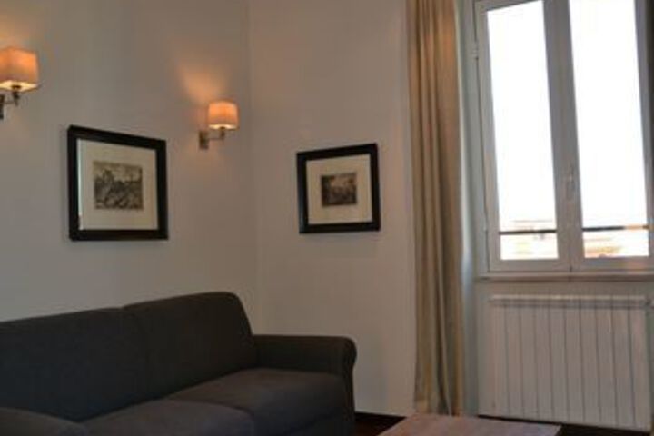 Room 12 of 15