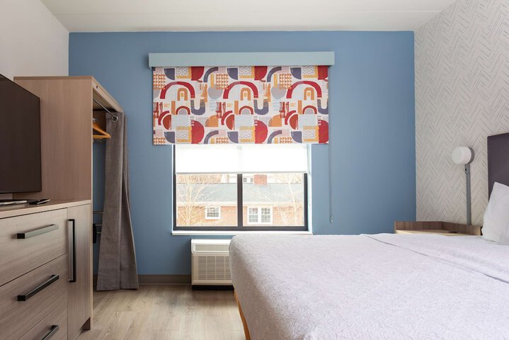 1 King Bed Studio Suite (11 of 13)