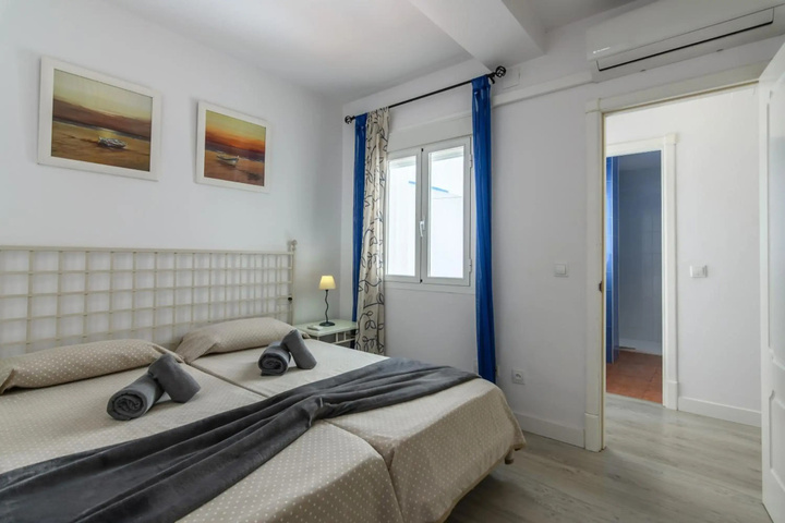 Room 3 of 18