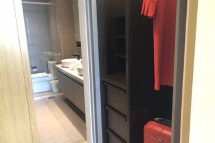 Room 7 of 58