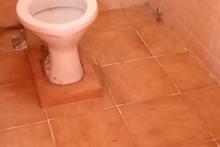 Room 7 of 11