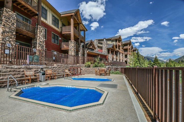 Pool 3 of 50