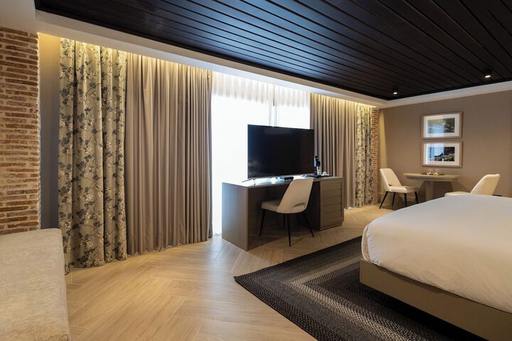 Room 25 of 71