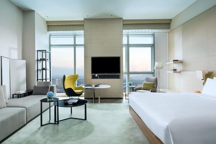 Room 21 of 99
