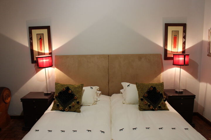 Room 6 of 36