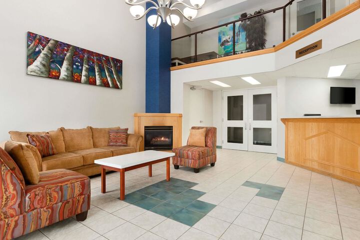 Hotel Interior 2 of 40