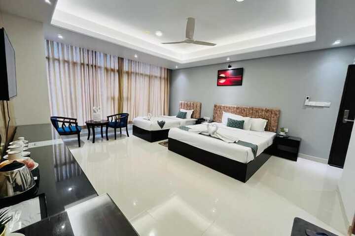 Room 22 of 73