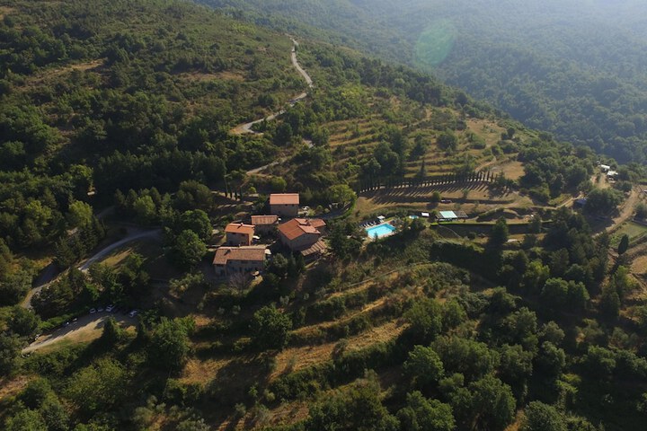 Borgo La Capraia in Castelfranco Piandisco