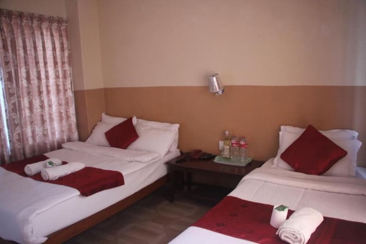 Room 14 of 34