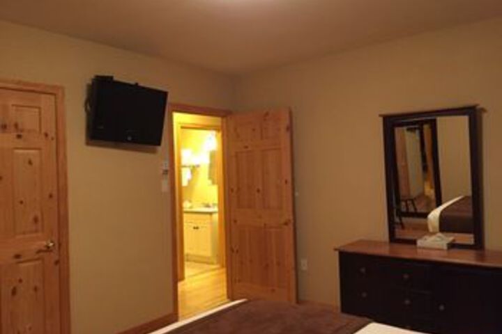 Room 43 of 86