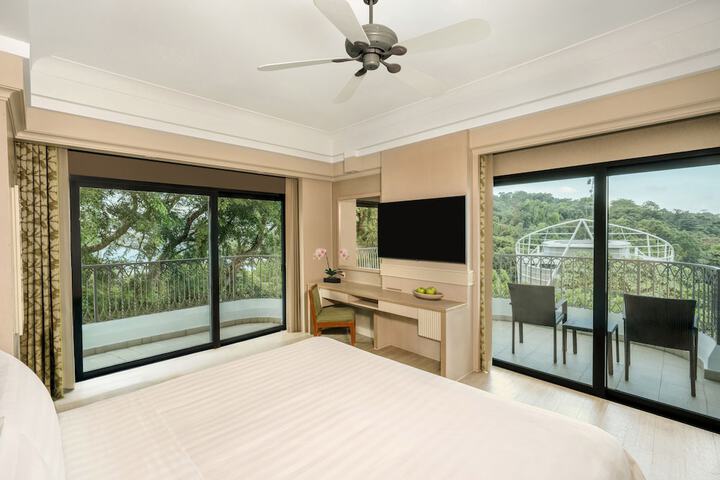 Room 35 of 92