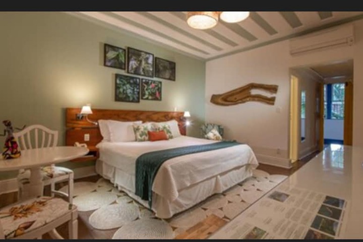 Room 19 of 131