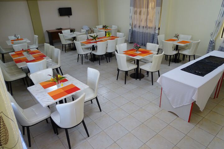 Dining 86 of 104