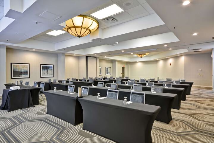 Meeting facility