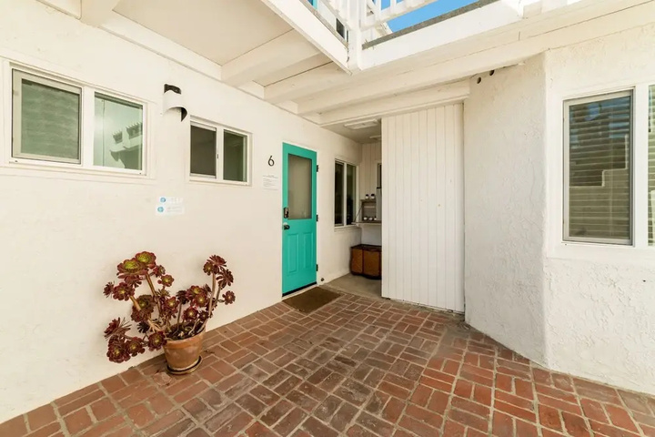 Photo of Pacific Villas - Unit 6