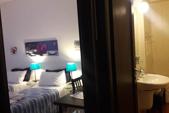 Room 13 of 63