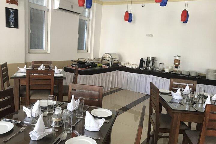 Breakfast/Coffee Service 65 of 87