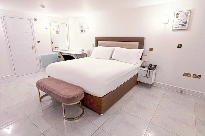 Room 39 of 55