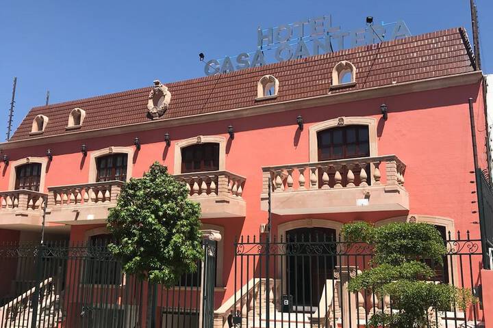 Hotel Casa Cantera in León