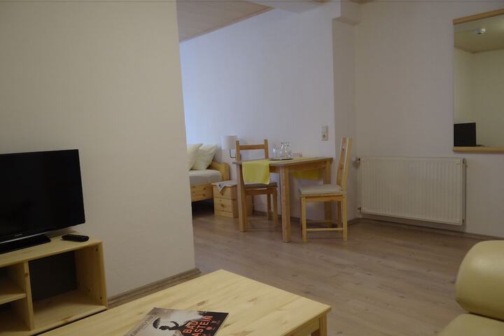 Room 8 of 61