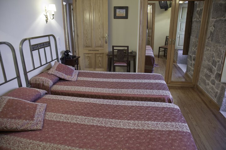 Room 5 of 52