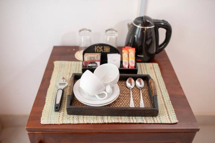 Breakfast/Coffee Service 19 of 74