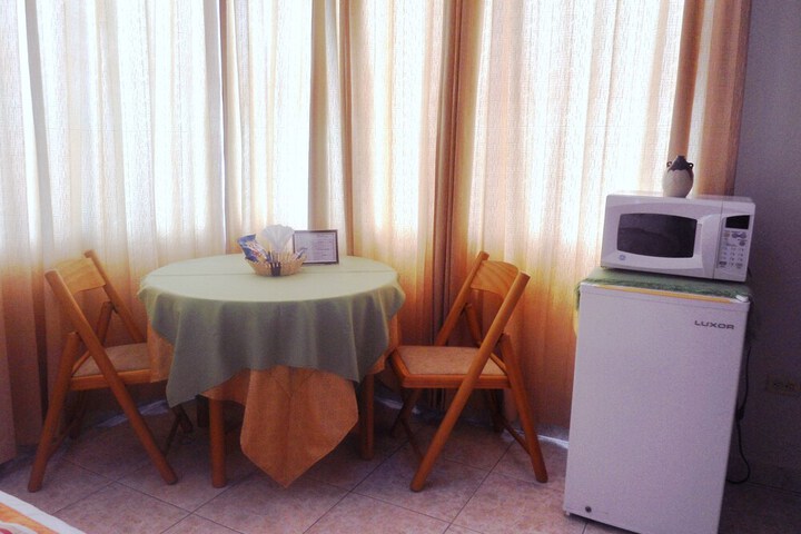 Dining Photos
