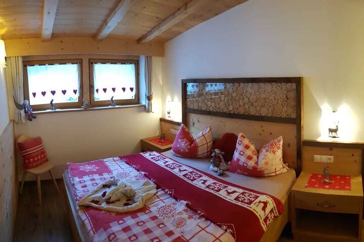 Room 43 of 47