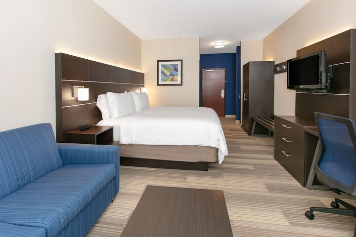 Room 21 of 74