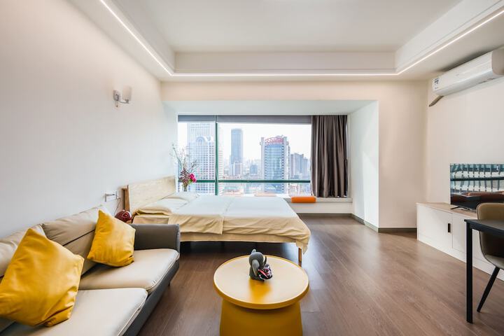 Room 15 of 65