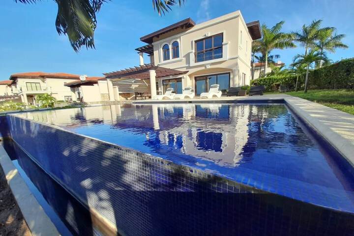 Pool 143 of 171