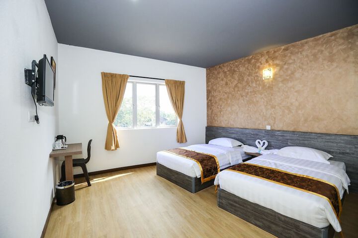 Room 16 of 41