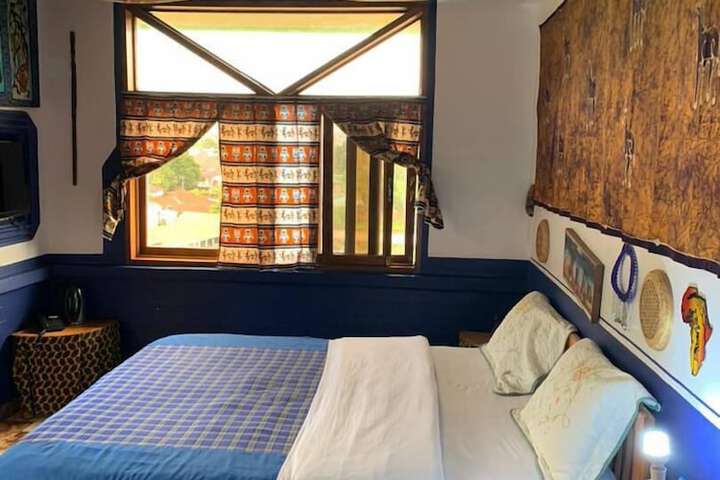 Room 8 of 20