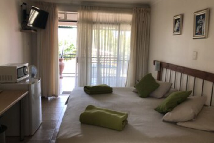 Room 20 of 34