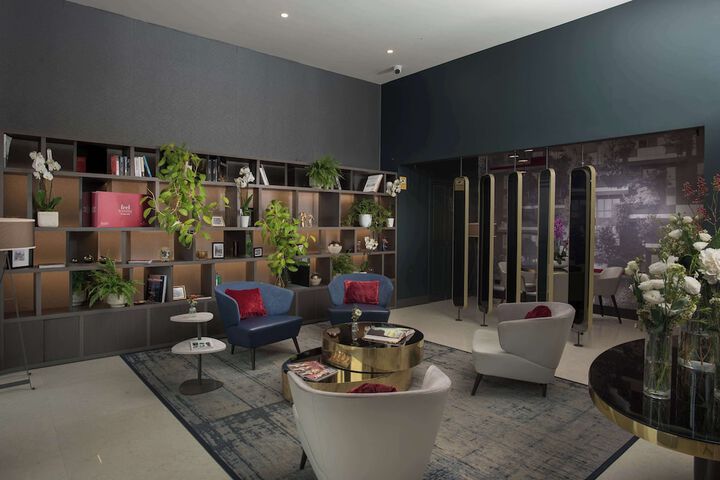 Hotel Lobby