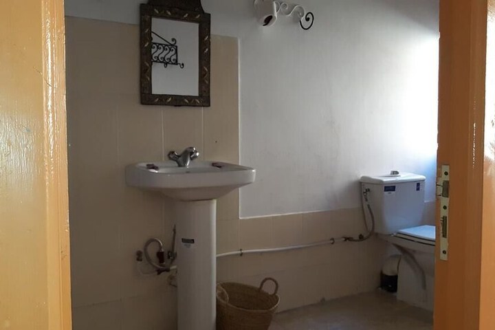 Room 14 of 31