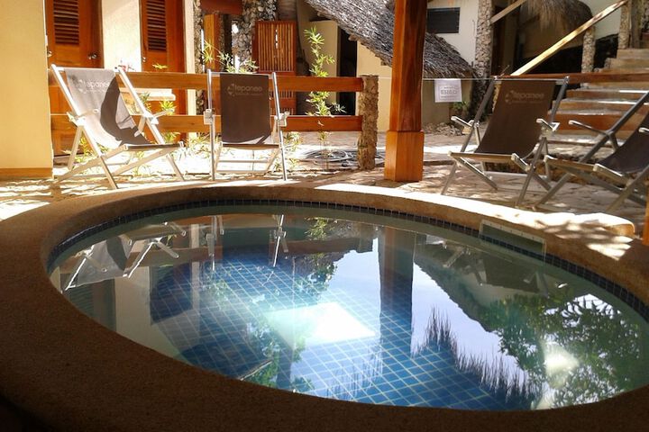 Pool 35 of 81