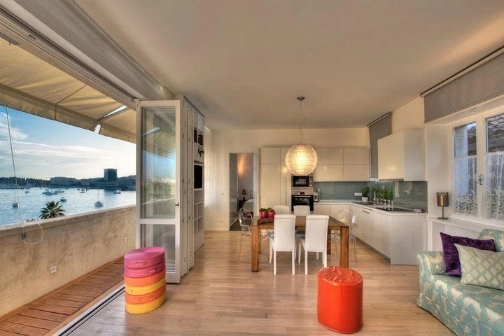 Terrace/Patio 6 of 11