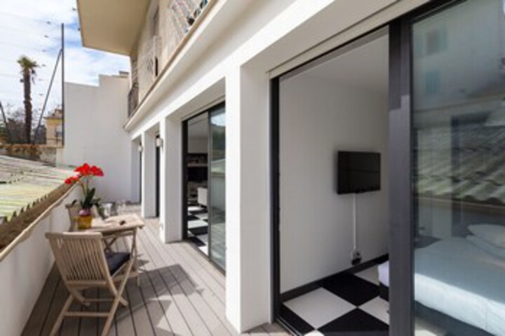 Terrace/Patio 28 of 29