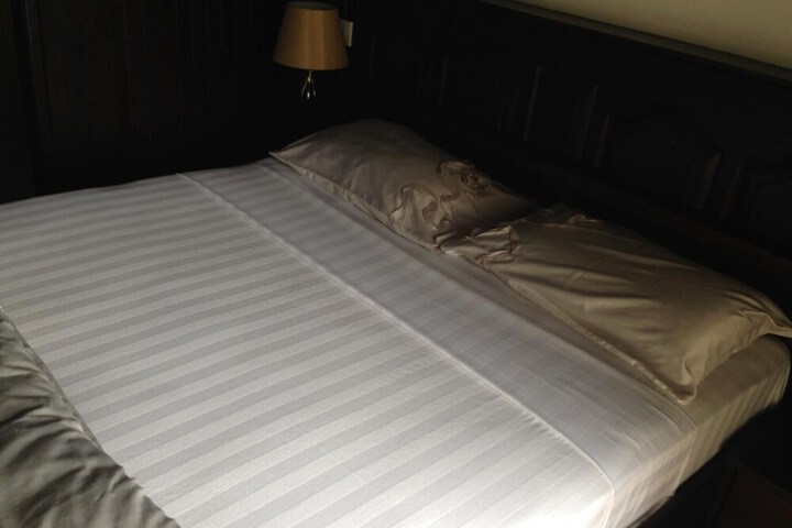 Room 21 of 46