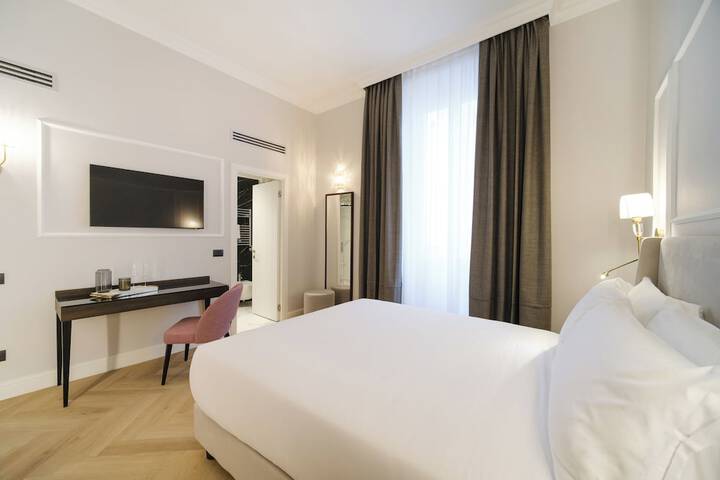 Room 12 of 47