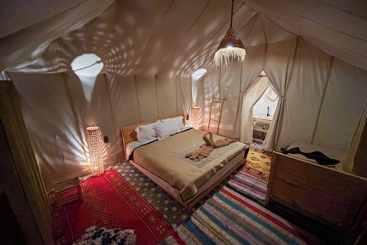 Room 22 of 68