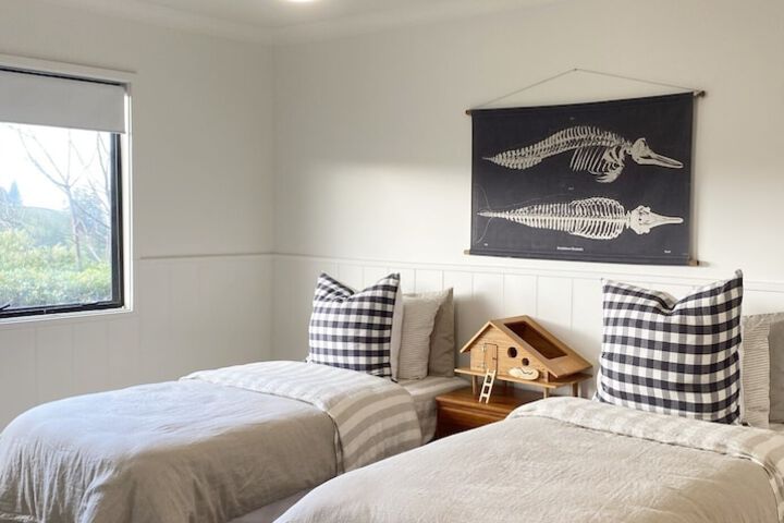 Room 4 of 35