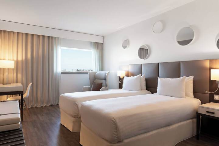Room 21 of 89
