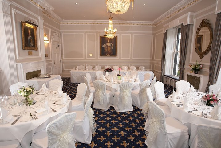 Ballroom/Hall 34 of 51