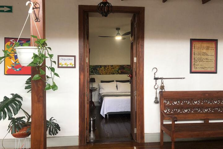 Room 35 of 67